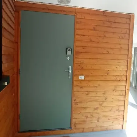 Chez Loic Et Melanie *